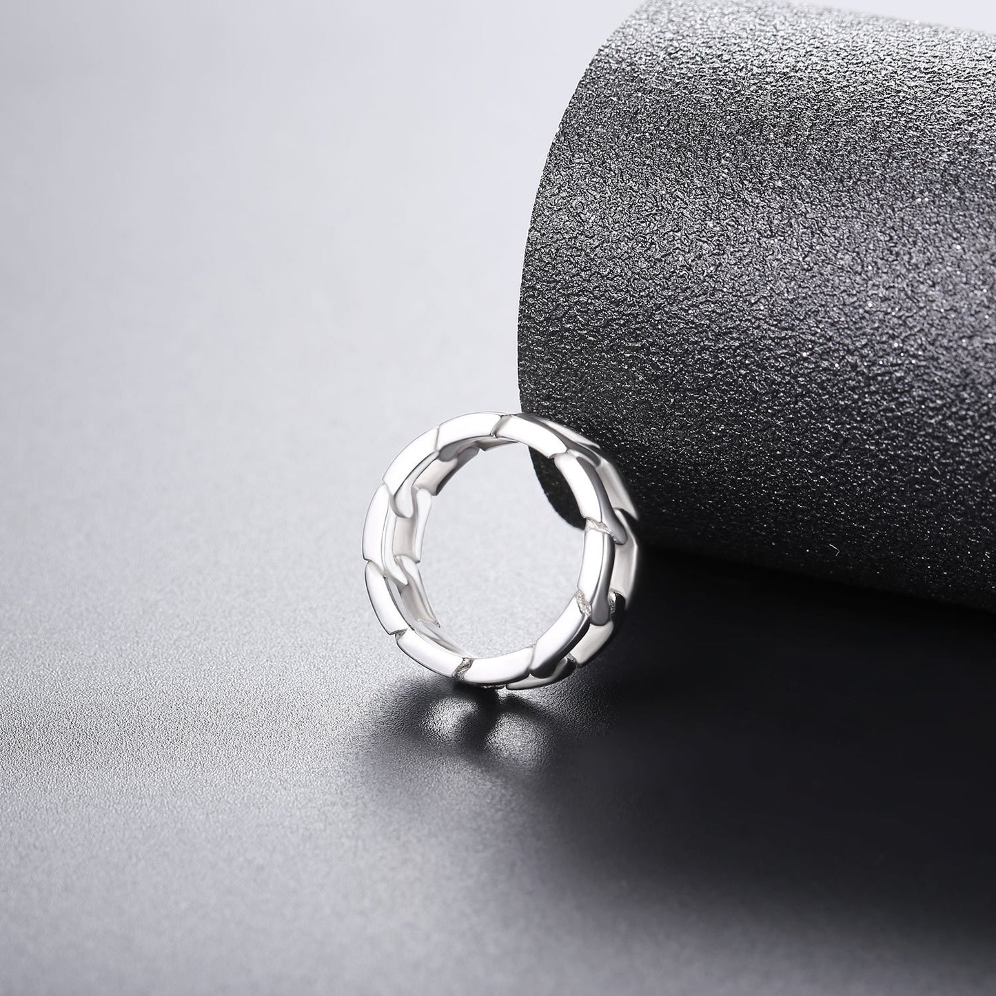 ChainWeddingBand6.5mmStainlessSteelMenWomenGingerLyneCollection_Silver-5