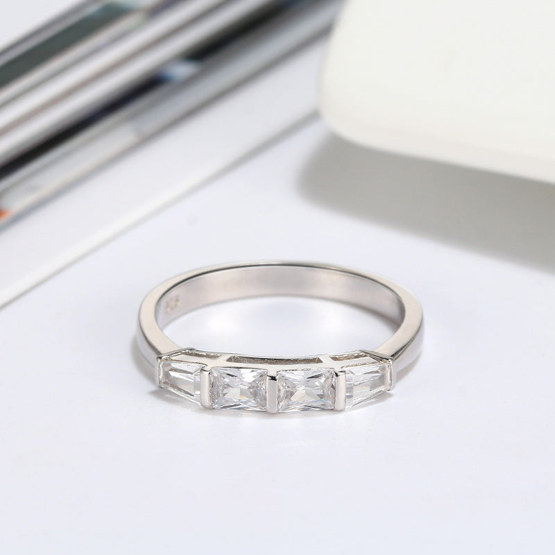 AnniversaryBandRingforWomenEmeraldCZSterlingSilverGingerLyneCollection_Silver-2