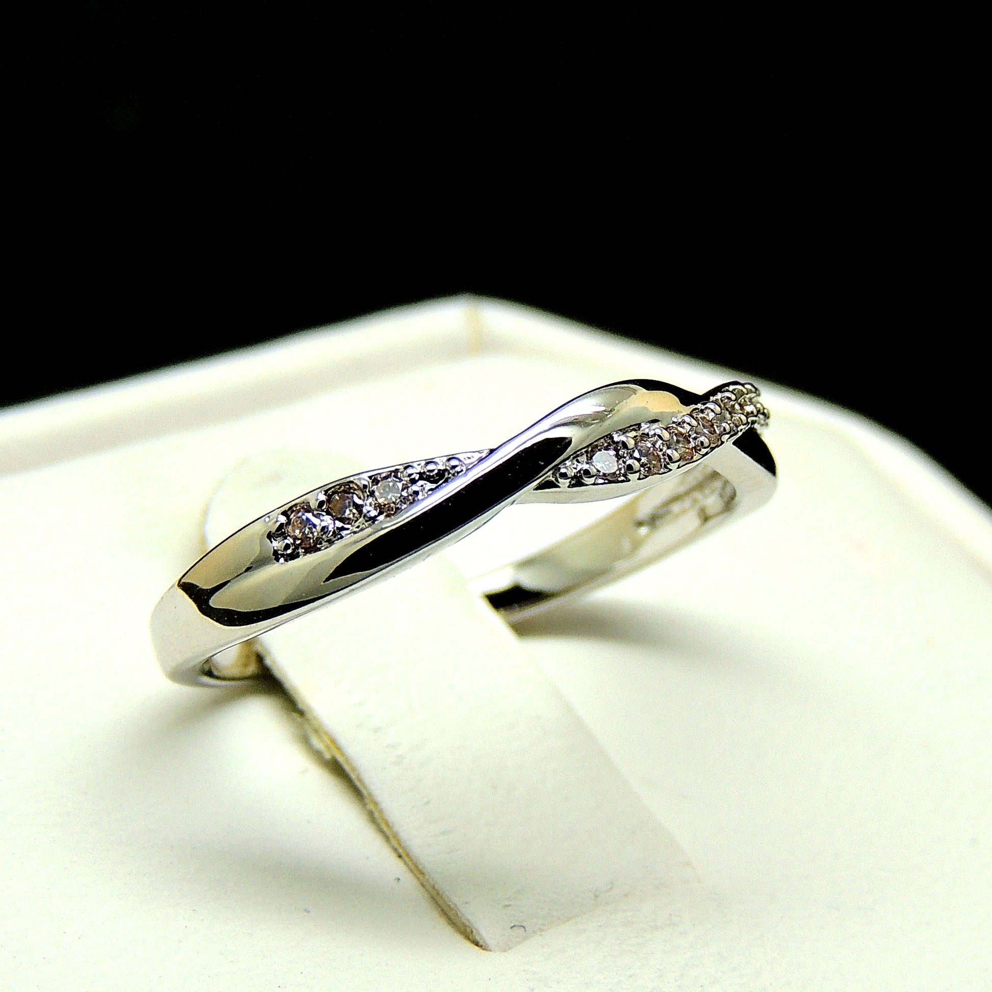 DakotaTwistedAnniversaryWeddingBandRingWomensCzGingerLyneCollection_Silver-3