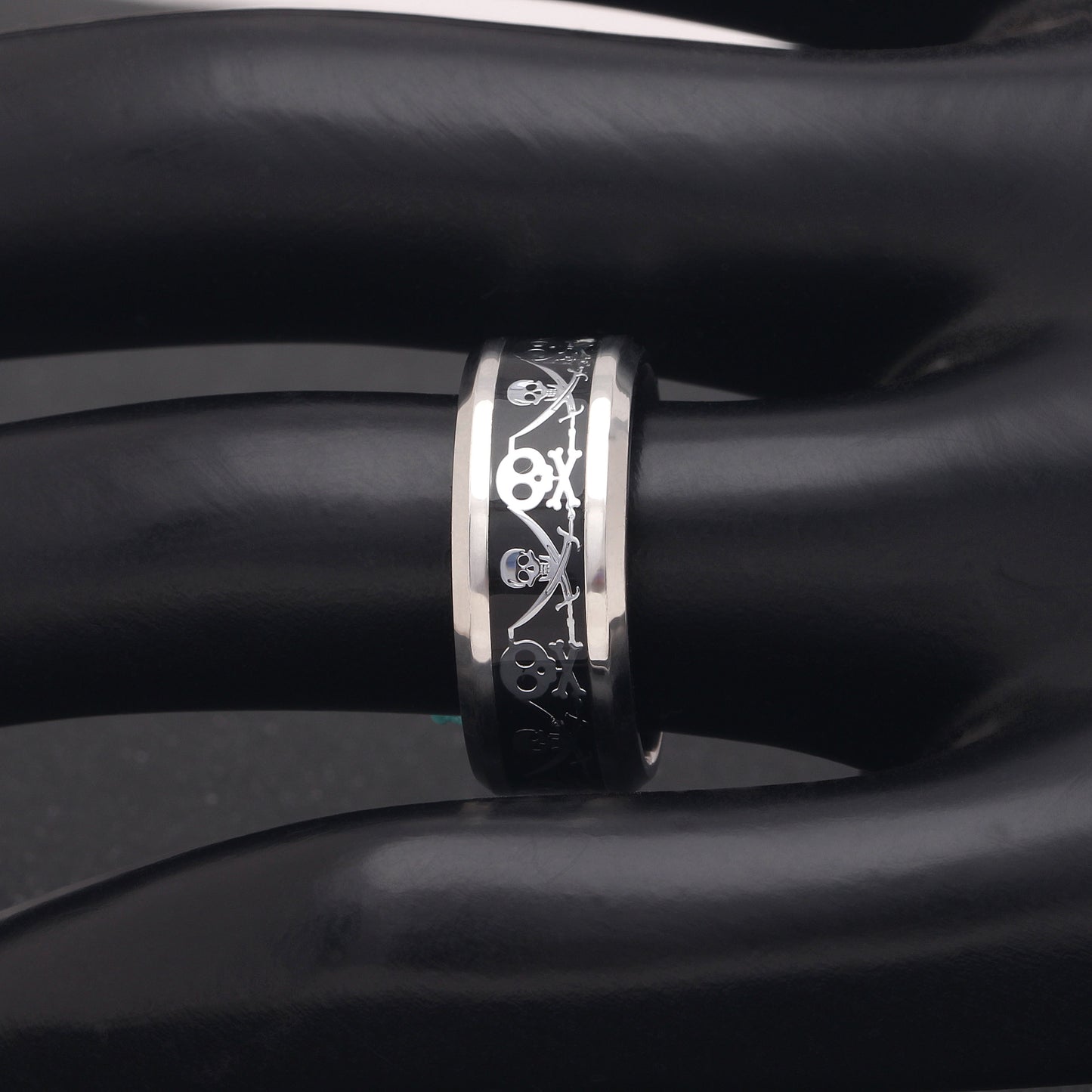 PirateJackWeddingBandforMenStainlessSteelRingforWomenGingerLyneCollection_Black-5