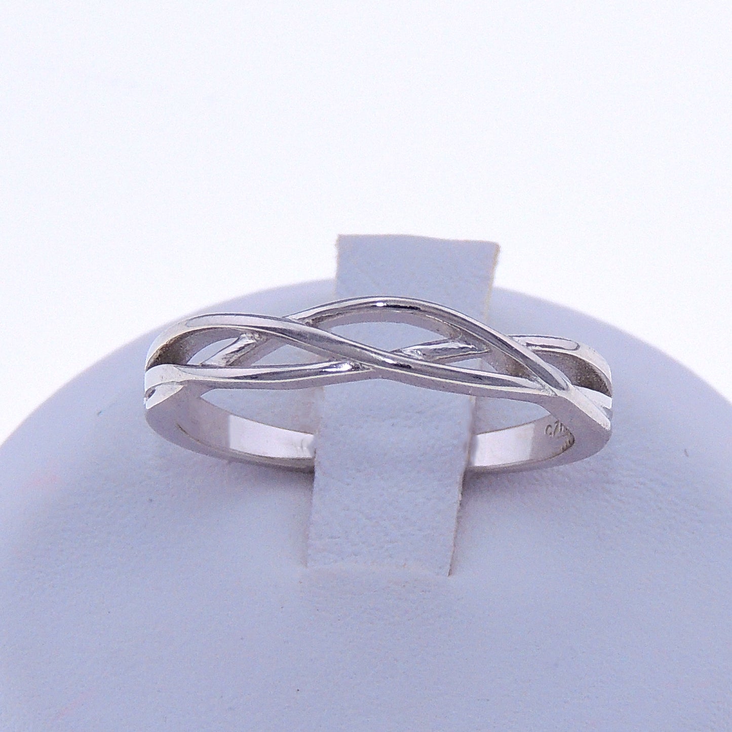 LanieWeddingBridalBandRingSterlingSilverWomensMensGingerLyneCollection-6_3.5mm-4