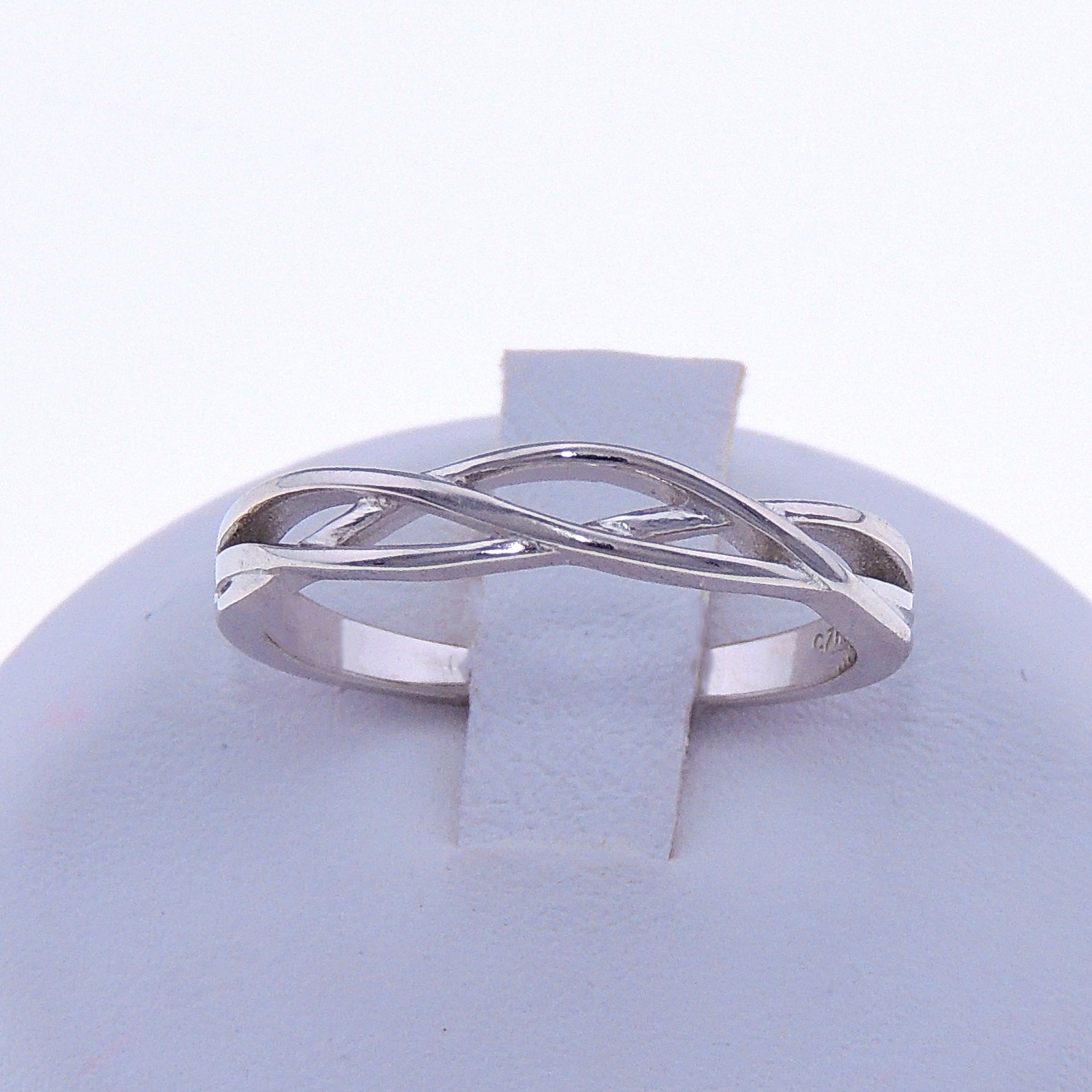 LanieWeddingBridalBandRingSterlingSilverWomensMensGingerLyneCollection-6_3.5mm-4