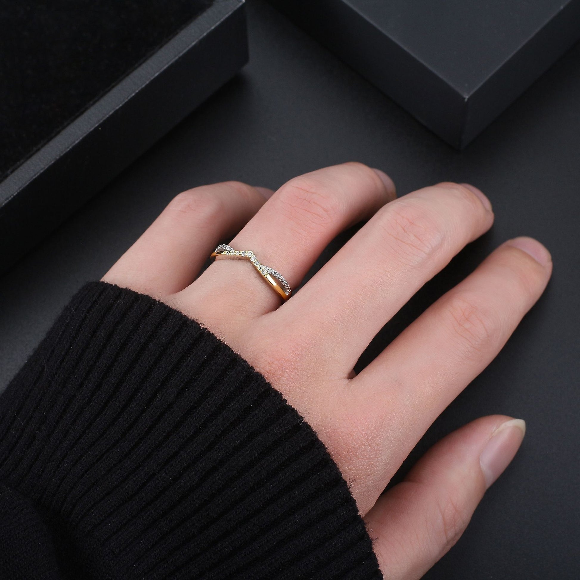 ChiaraAnniversaryBandforWomenSterlingSilverWeddingRingVShapeCZGingerLyne_Gold-4