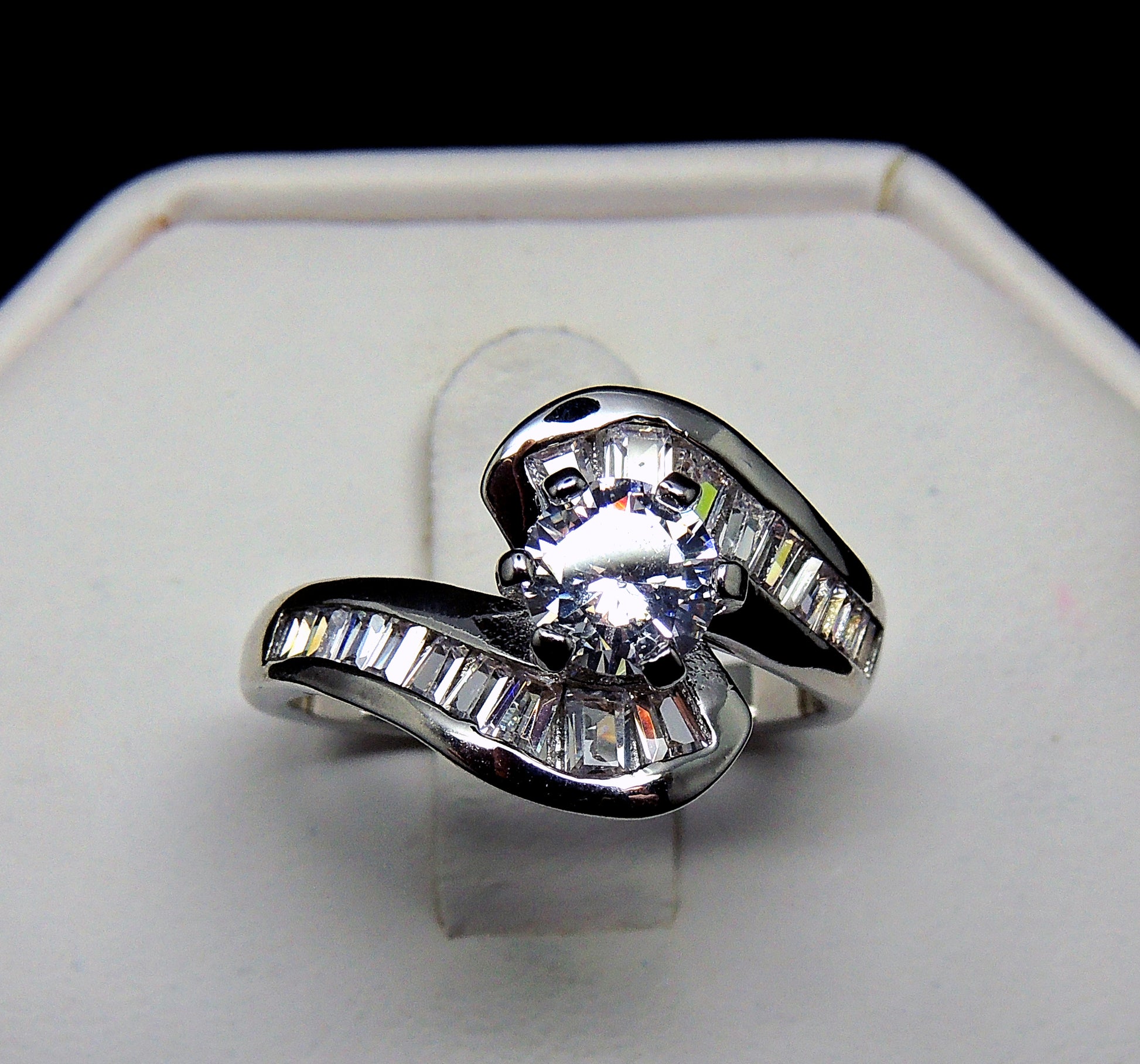 AubryEngagementRingWomensCubicZirconiaBauguetteGingerLyneCollection_Silver-2