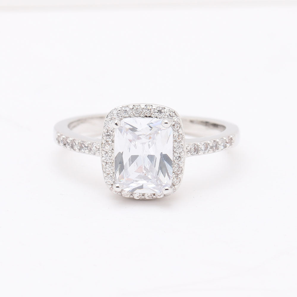 MoniquEngagementRingCubicZirconiaWomensGingerLyneCollection_Silver-4