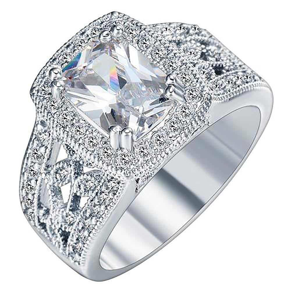 DesireeEngagementRingHaloWomenEmeraldCubicZirconiaGingerLyneCollection_Silver-1