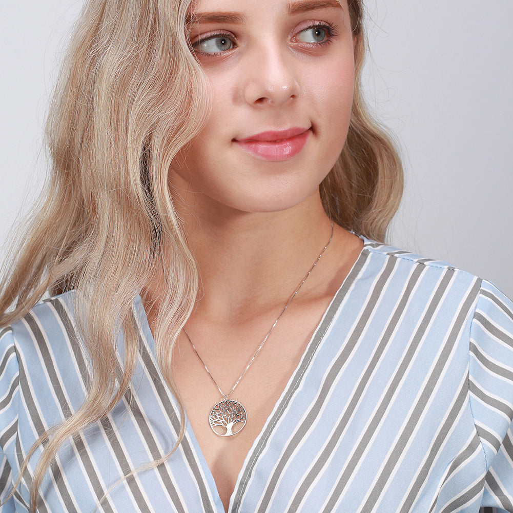 TreeofLifeNecklaceforWomenSterlingSilverFamilyTreePendantforMomorGrandmaGingerLyne_Silver-5