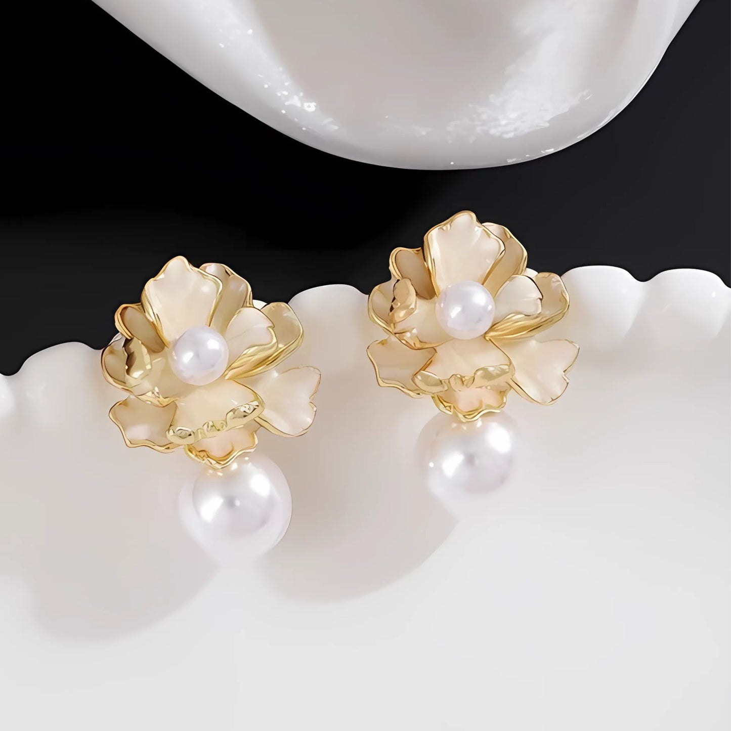 PearlBlossonEarringsforWomenGoldPlatedMotherofPearlFloweringStudDangleGingerLyne_White-3