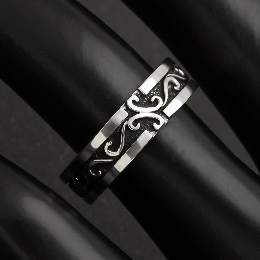 DavidCelticStainlessSteelWeddingBandRingMenWomenGingerLyneCollection_Silver-3