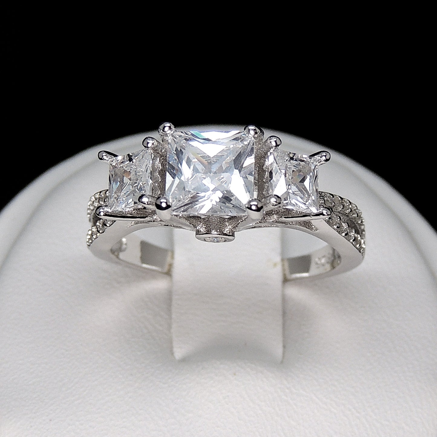 KimEngagementRingSterlingSilverPrincessCzWomensGingerLyneCollection_Silver-3