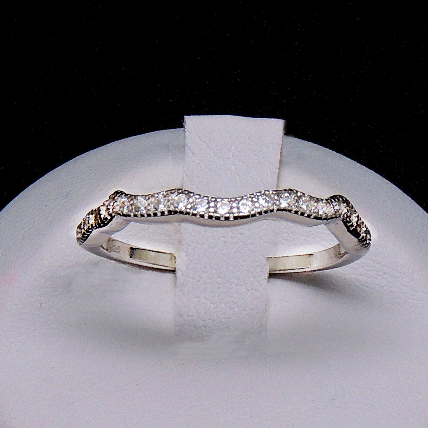 VersiaWeddingBandRingSterlingSilverCzScallopBridalWomensGingerLyneCollection_Silver-3