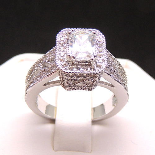 DesireeEngagementRingHaloWomenEmeraldCubicZirconiaGingerLyneCollection_Silver-3