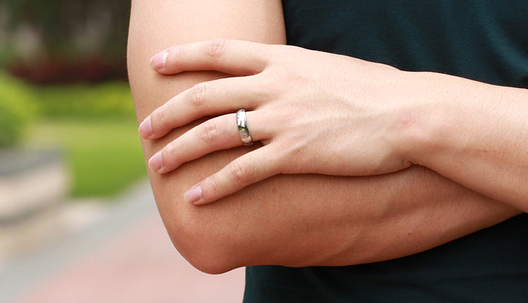 GingerLyneTungstenWeddingBandforMenorWomenLordsOneRingofPowerSilver6mmor4mm_4mmSilver-5