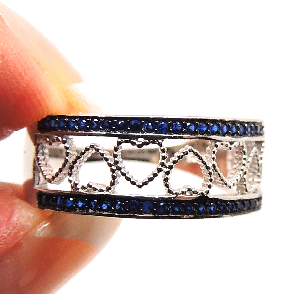 LacyHeartsBandRingSterlingSilverBlueCzWomensGingerLyneCollectionSize6_Silver-7