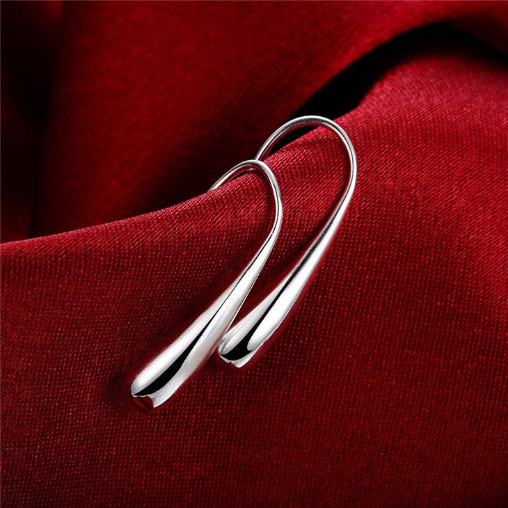 TeardropHookEarringsforWomenClassicSilverPlatedGingerLyneCollection_SilverPlated-3