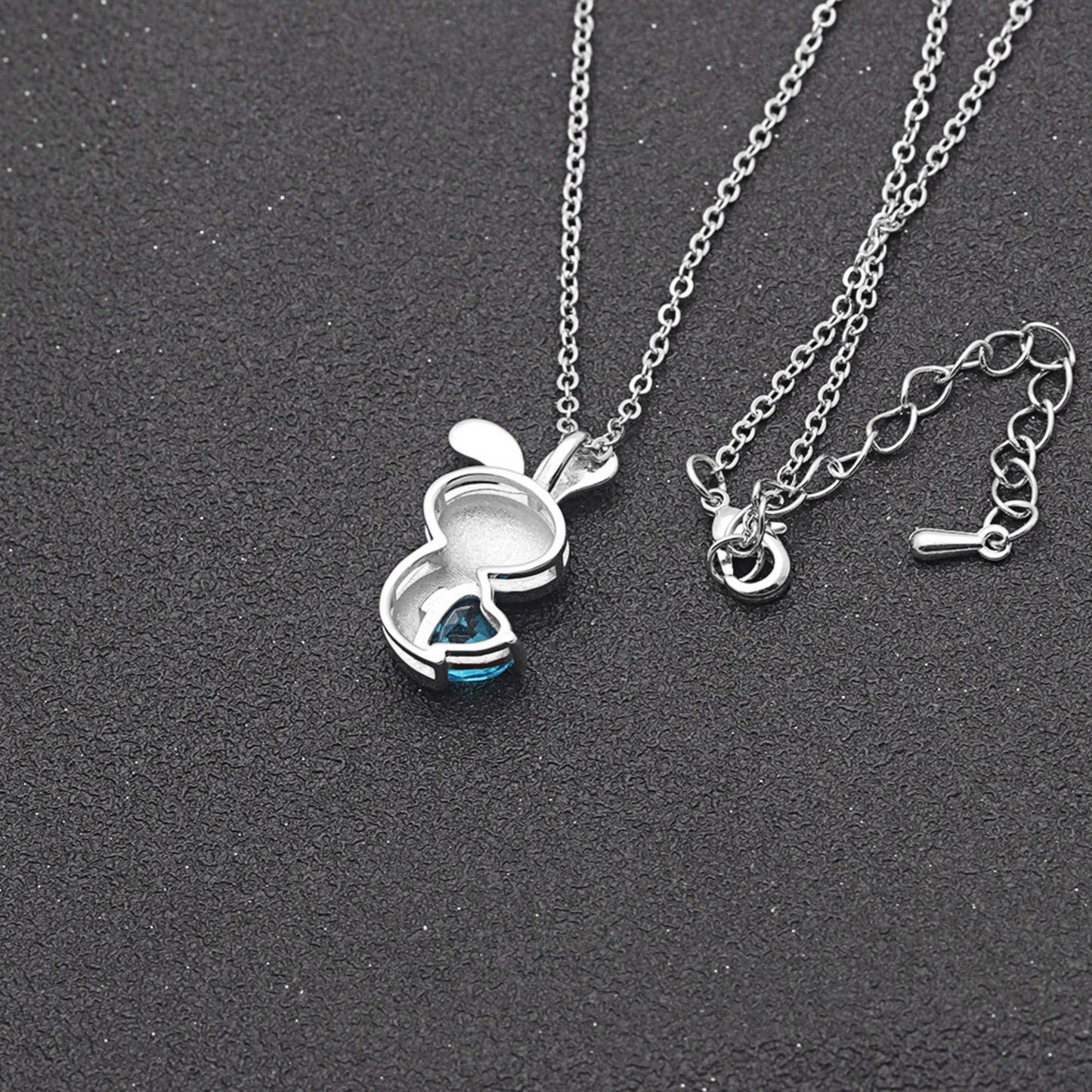 SisterGreetingCardSterlingSilverBunnyLoveNecklaceforWomenGingerLyneCollection_Sister-26-6