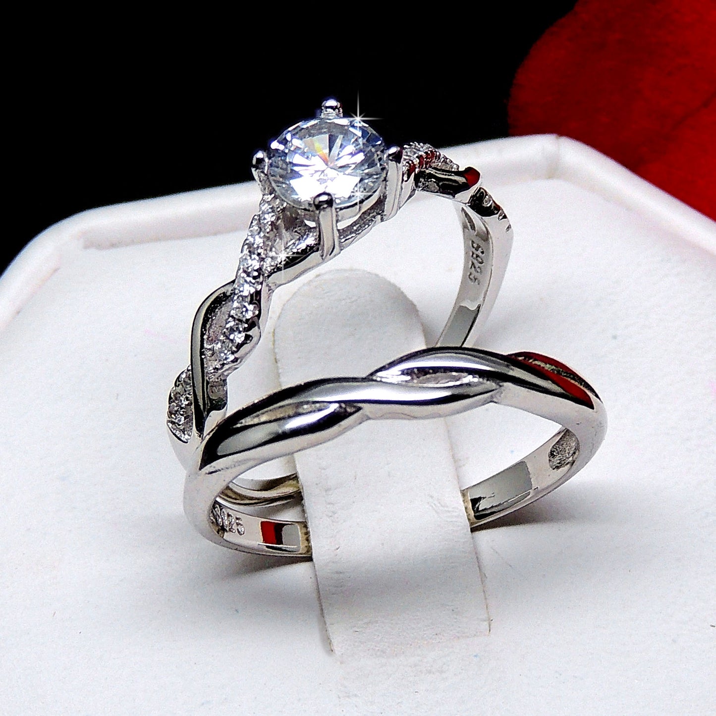 QueenaWeddingRingSetforWomenSterlingSilverEngagementBridalCzBandGingerLyneCollection_Silver-3