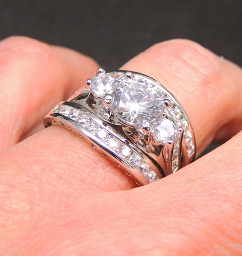 CarliWeddingRingSetforWomen3StoneEngagementRingMatchingBandGingerLyneCollection_Silver-5