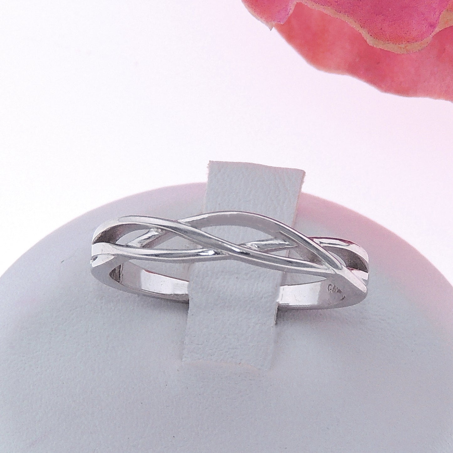 LanieWeddingBridalBandRingSterlingSilverWomensMensGingerLyneCollection-6_3.5mm-3