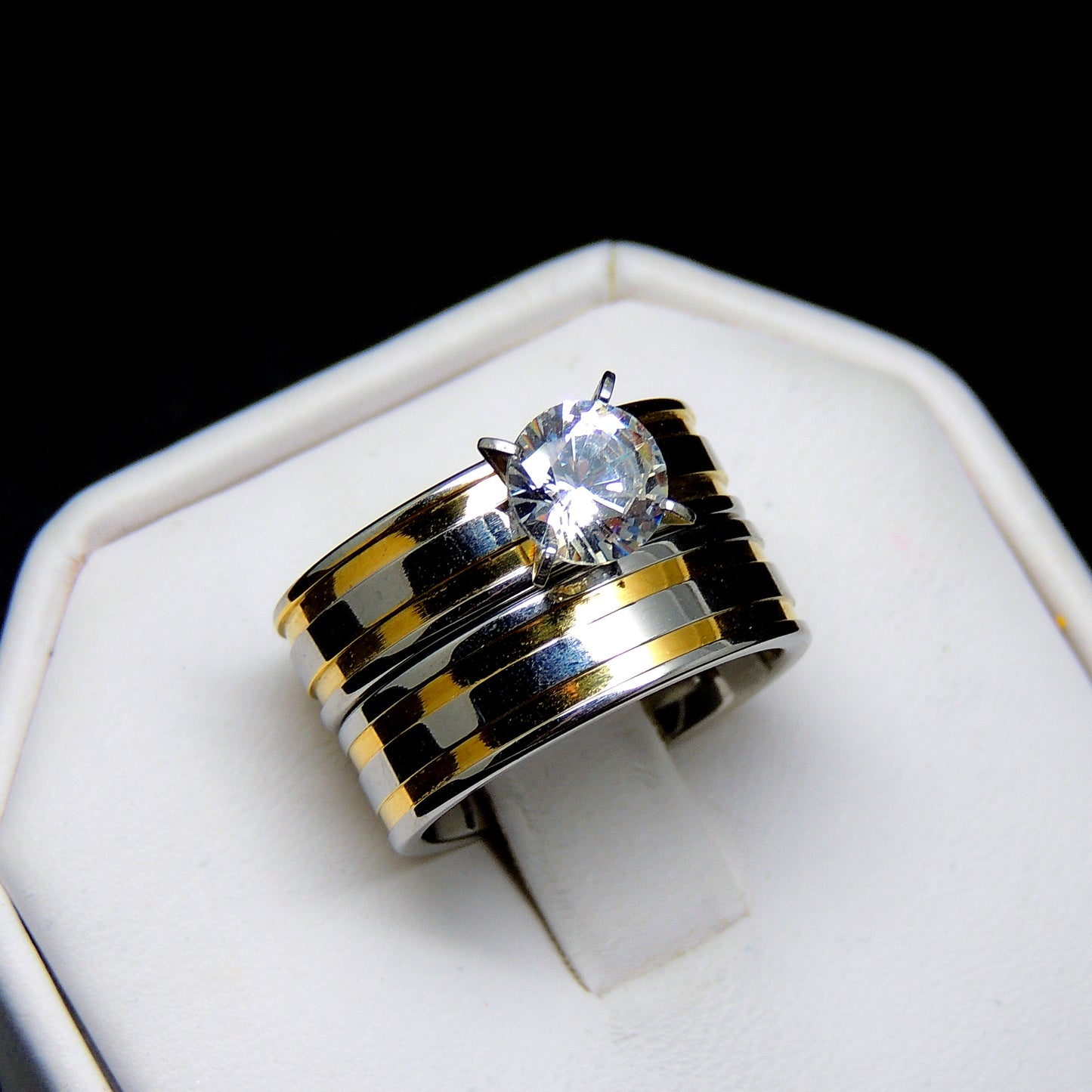 FawnWeddingRingSetforWomenStainlessSteelEngagementandBandGingerLyneCollection_Silver-2