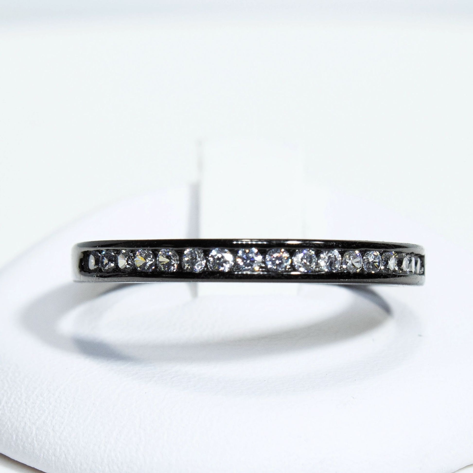 VictoriaAnniversaryBandRingSterlingSilverCzWomensGingerLyneCollection_BlackClear-3