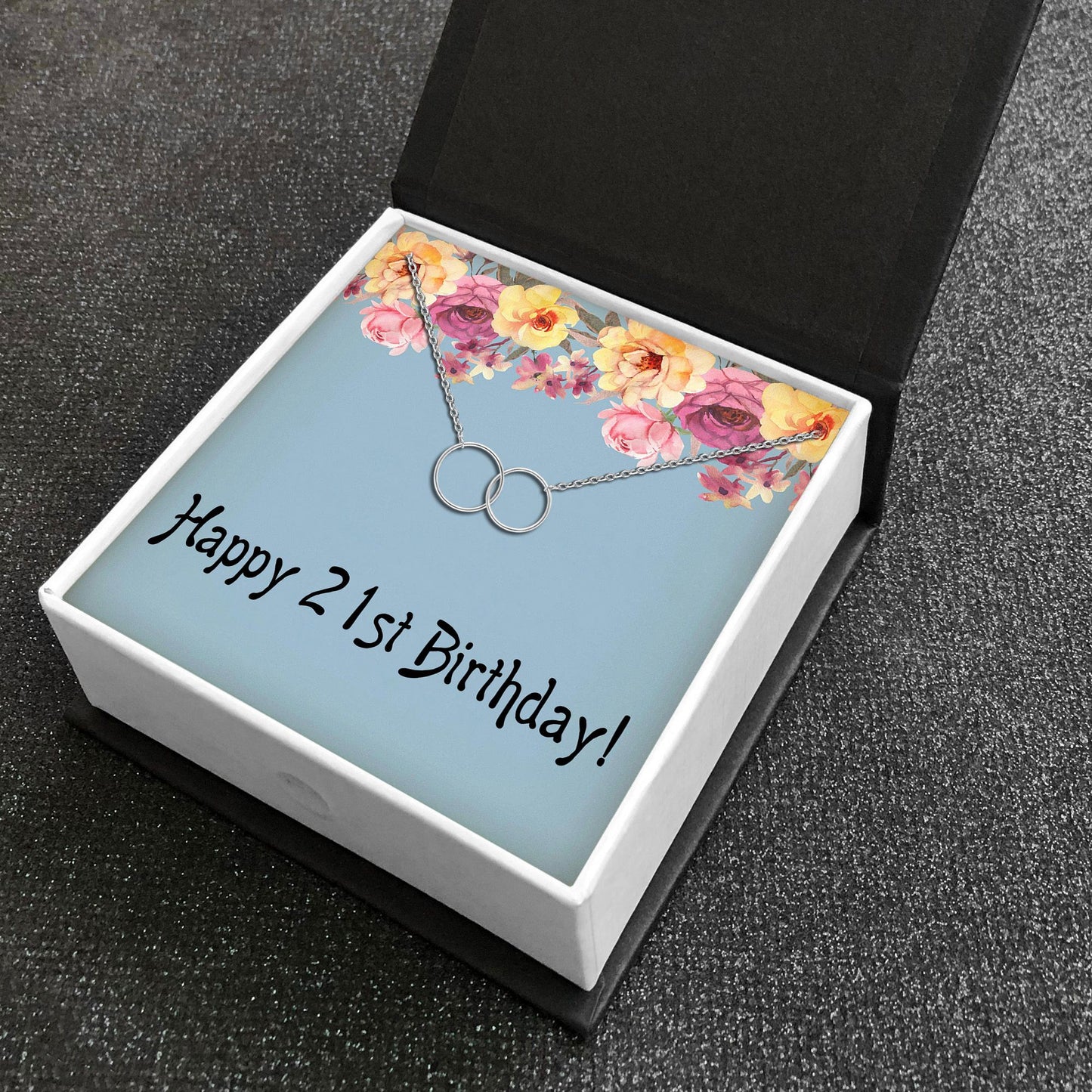 21stBirthdayGreetingCardSilverLinkedCirclesNecklaceWomensGingerLyneCollection_Birthday-21-2