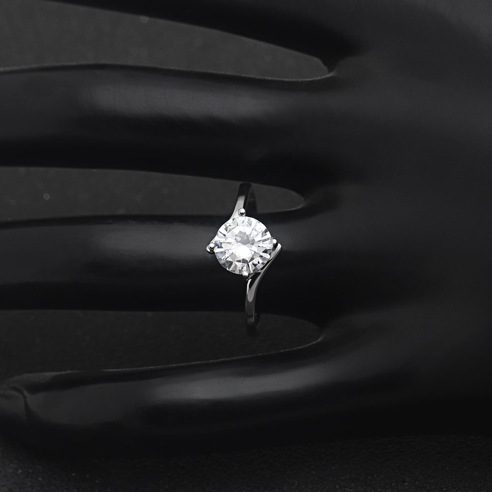 MarcellaEngagementRingSolitaireCzSterlingSilverWomenGingerLyneCollection_Silver-3