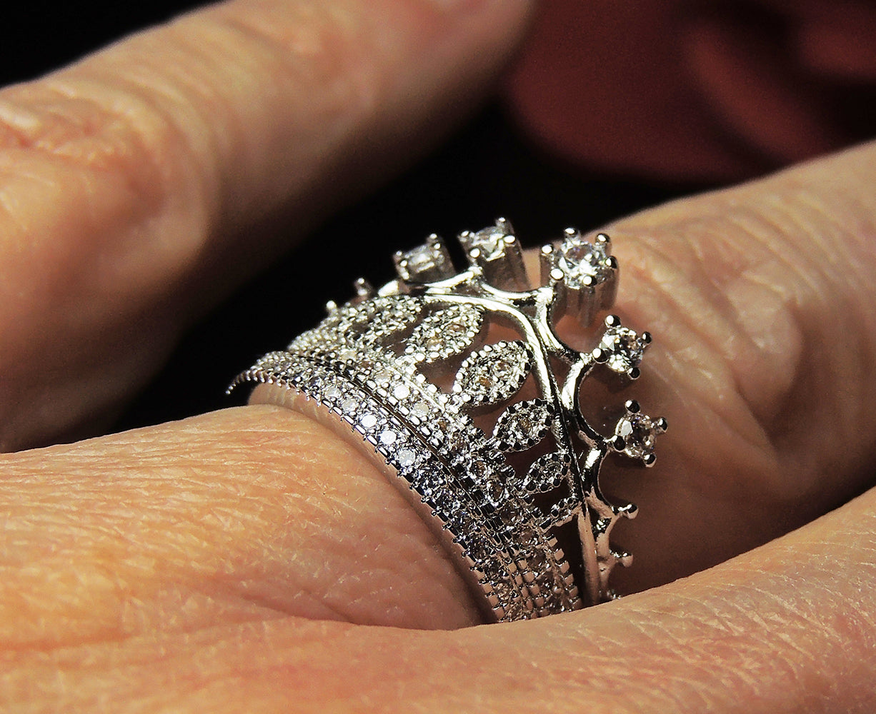 LillettCrownWeddingRingSetforWomenBridalEngagementMatchingBandGingerLyneCollection_Silver-3