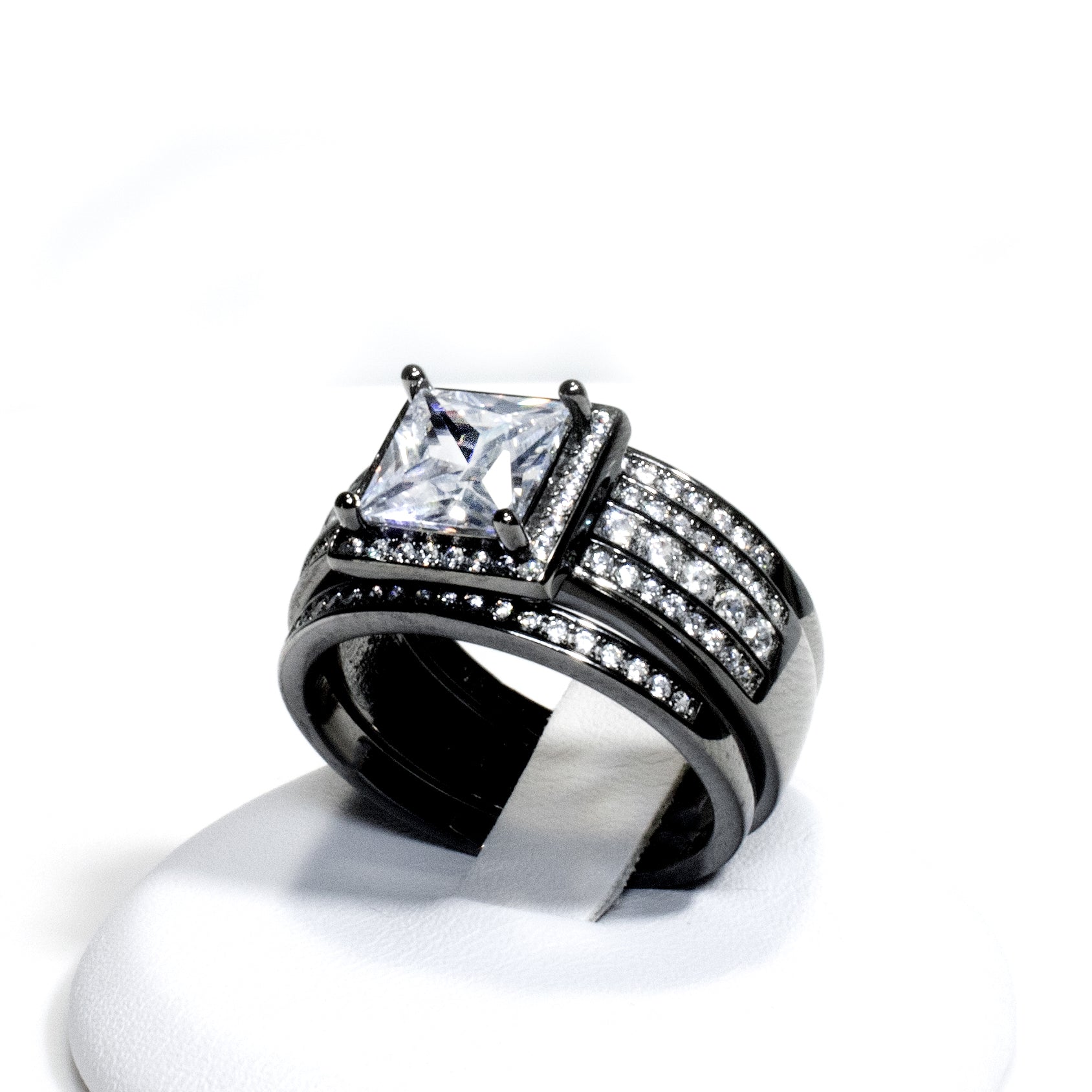 BeverlyWeddingRingSetHaloSterlingSilverEngagementRingBlackWeddingBandsGingerLyneCollection_BlackoverSilver-7