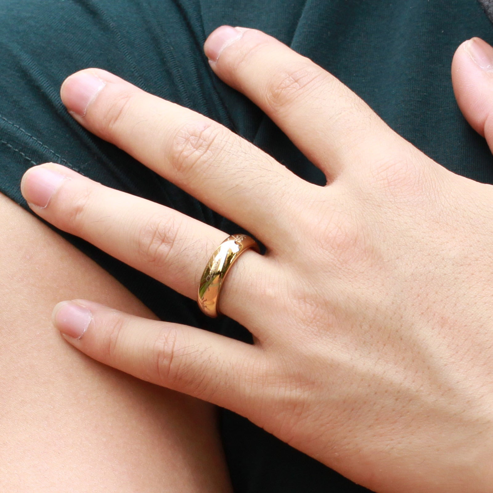 GingerLyneTungstenWeddingBandforMenorWomenLordsOneRingofPowerSilver6mmor4mm_6mmGold-3