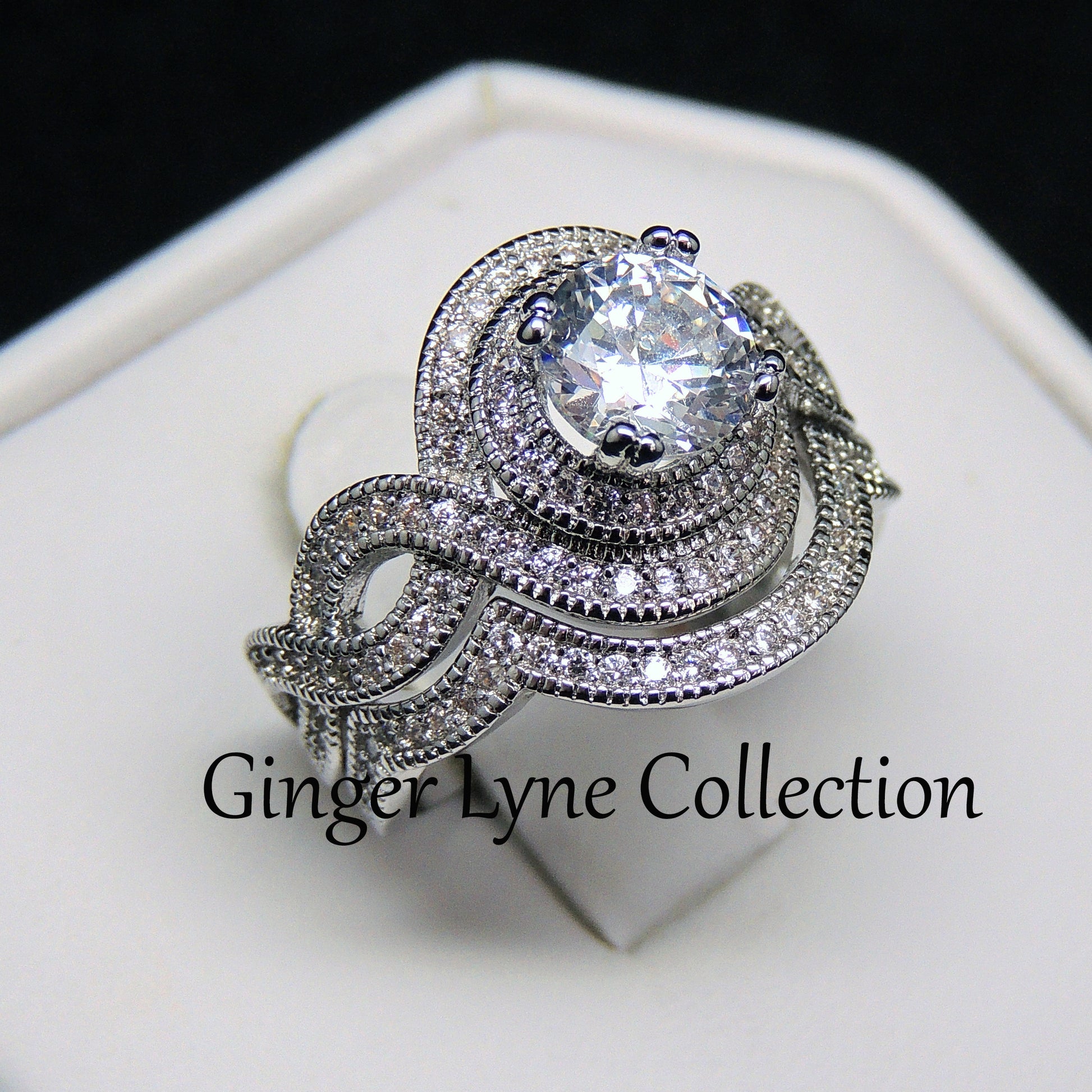 BobbiWeddingRingSetforWomenHaloPaveEngagementWeddingBandRingSetGingerLyneCollection_Silver-2