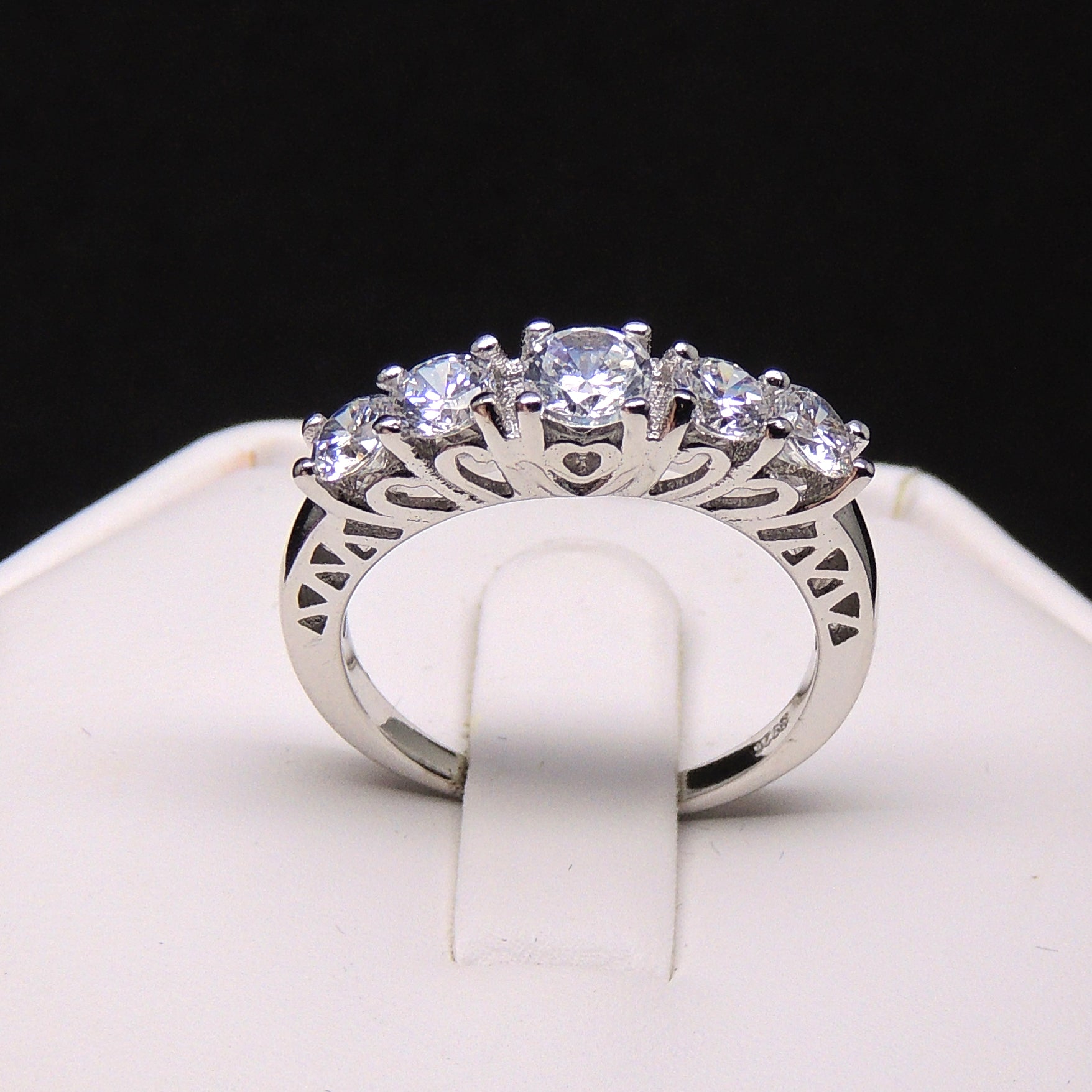 ScarletAnniversaryBandRingCzSterlingSilverWomensGingerLyneCollection10_Silver-2