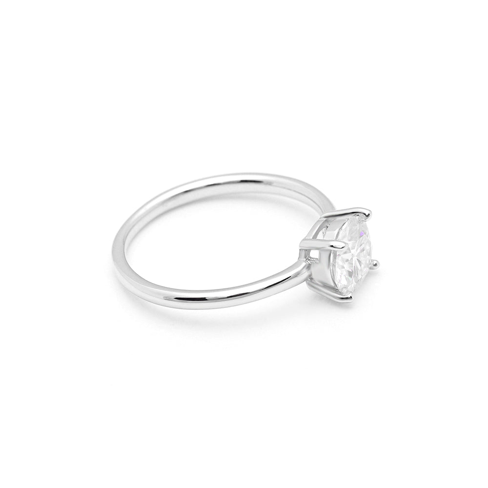 EternalLoveSolitaireMoissaniteEngagementRingWomensGingerLyneCollection_Silver-2