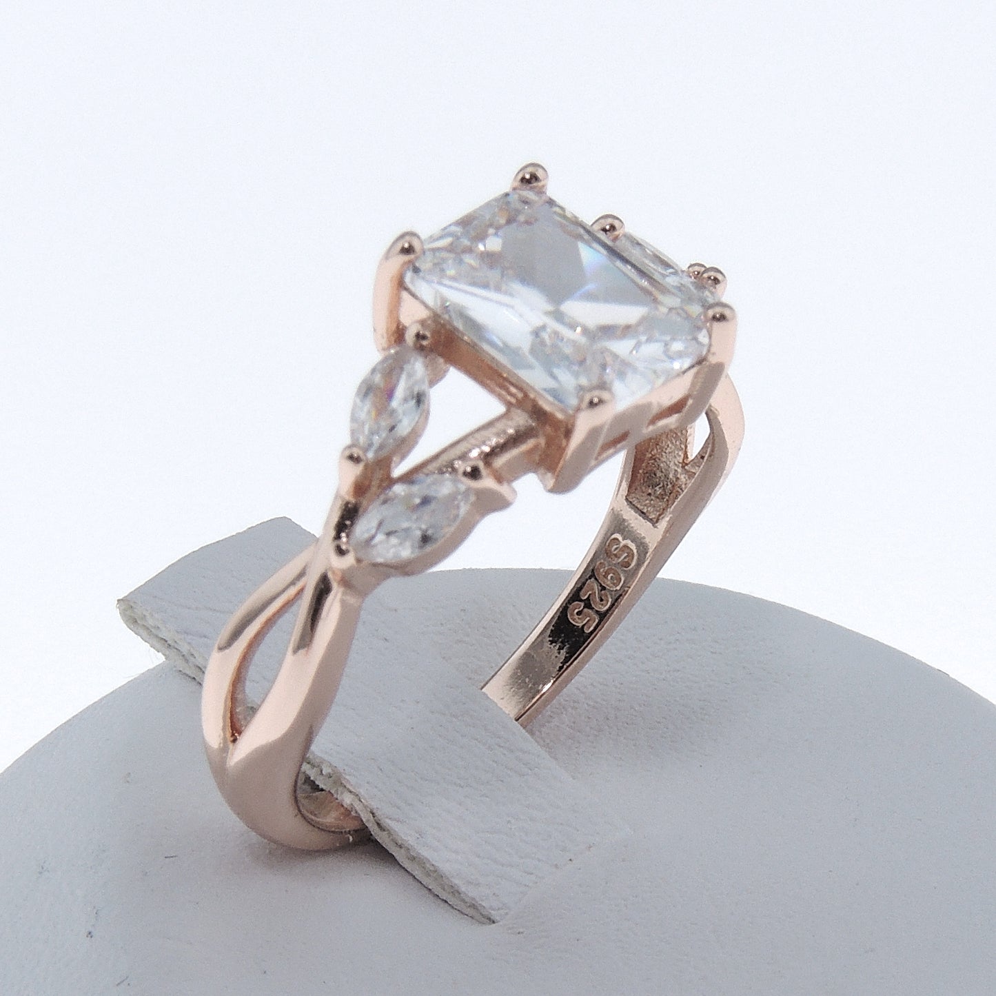 BrendiEngagementRingRoseGoldSterlingEmeraldMarquiseWomensGingerLyneCollection_Gold-4