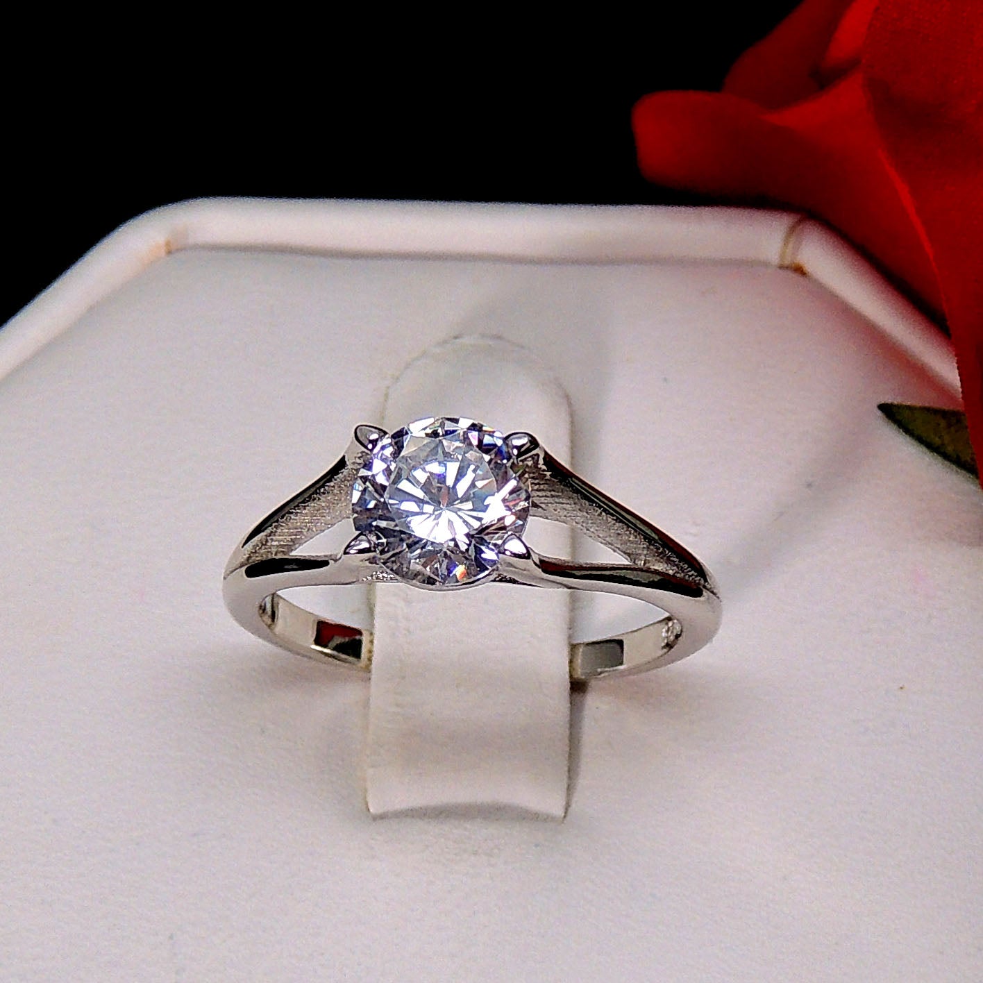 ArielEngagementRingCubicZirconiaWomenSterlingSilverGingerLyneCollection_Silver-2