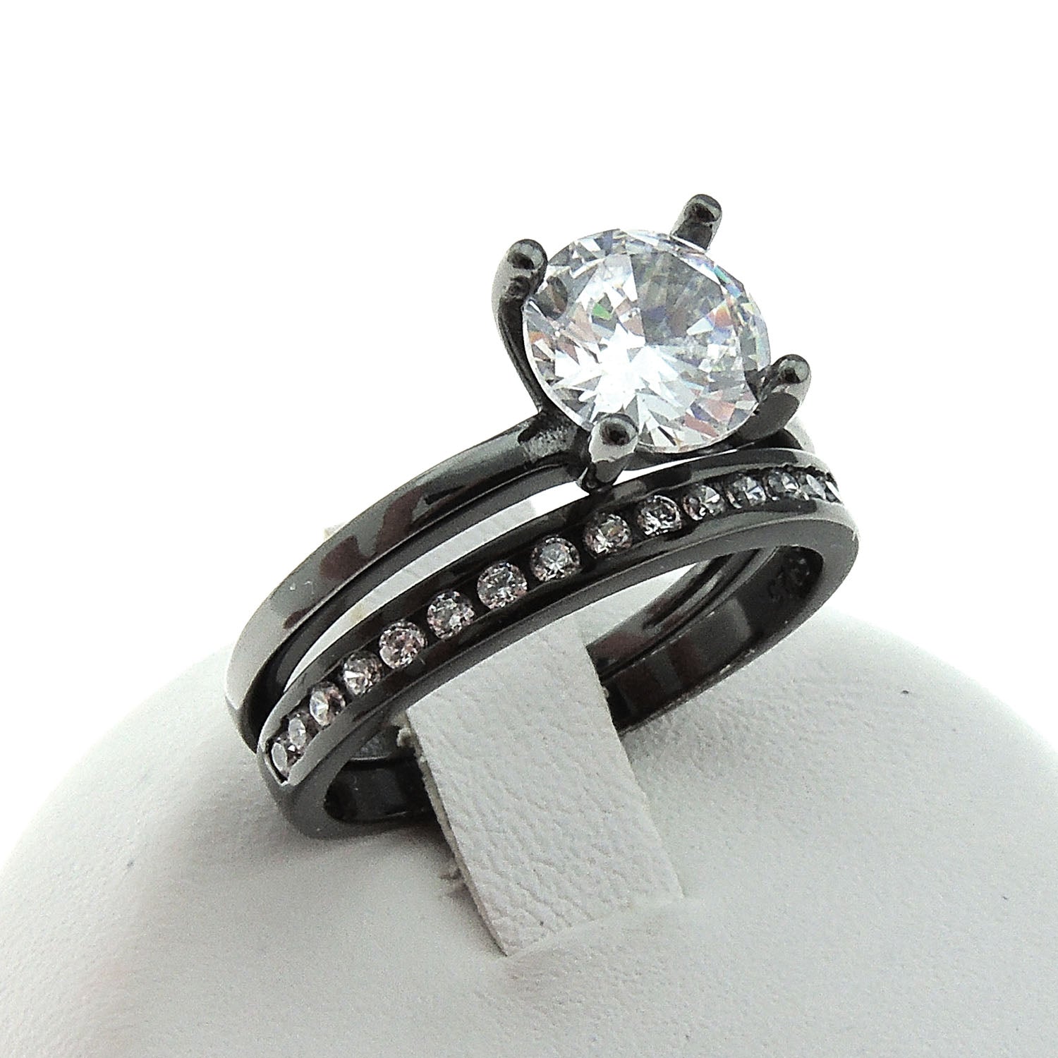 EnvyBridalSetSolitaireSilver1.25CtEngagementWomensGingerLyneCollection_Black/ClearSet-2