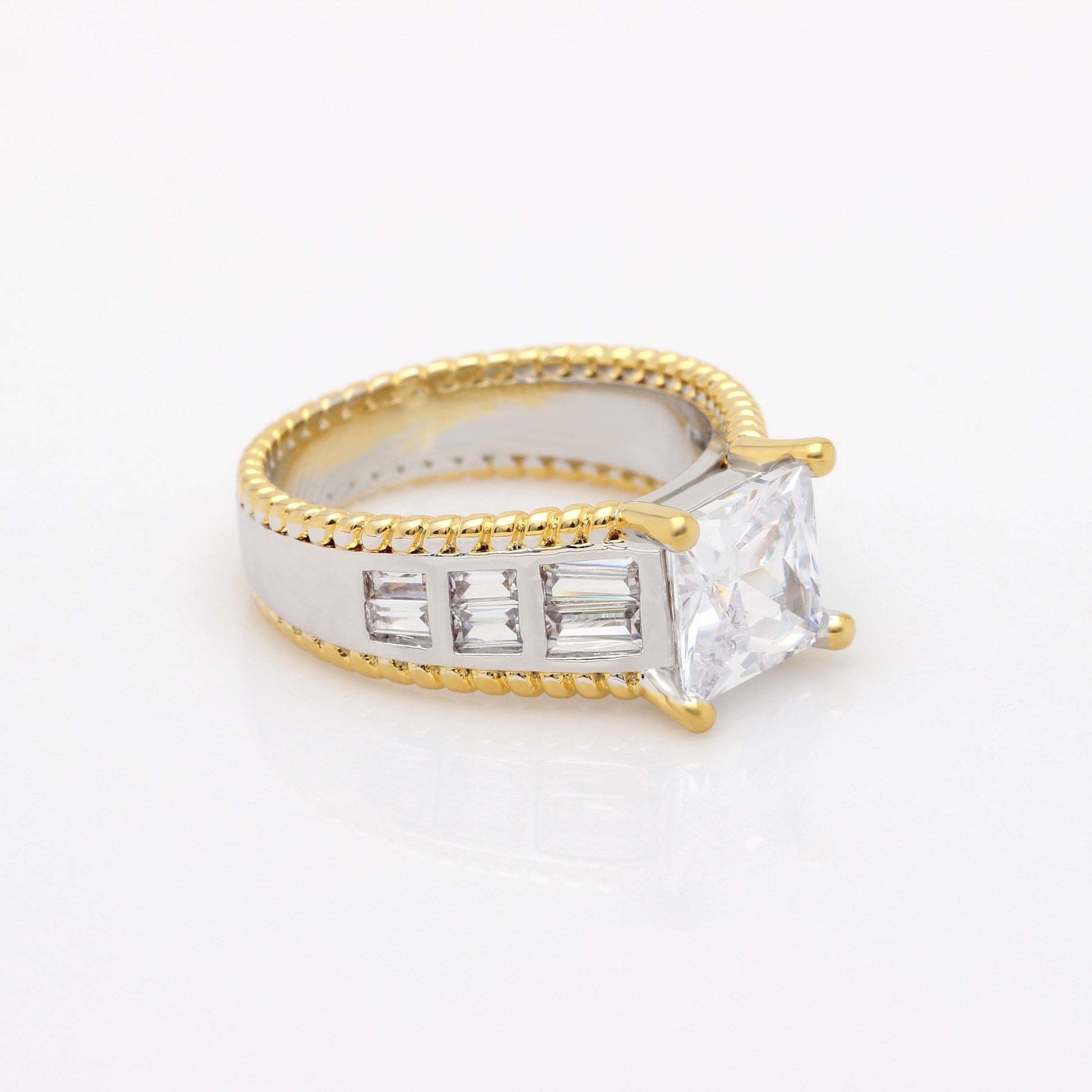 CharlieEngagementPaveCZWomensGingerLyneCollectionSize5_Clear-5