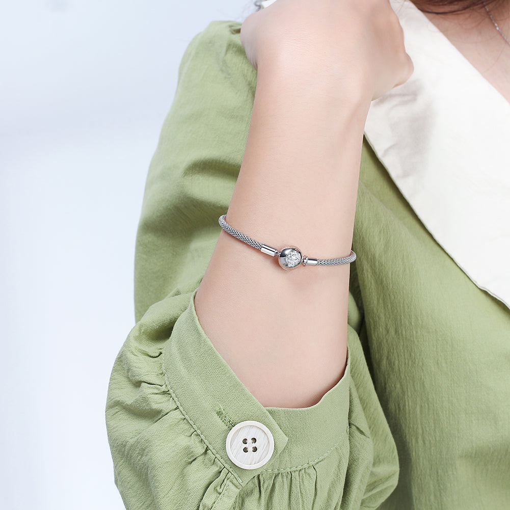 Snake Chain Charm Bracelet Sterling Silver Cz Love Clasp Ginger Lyne Collection - 19cm Mesh
