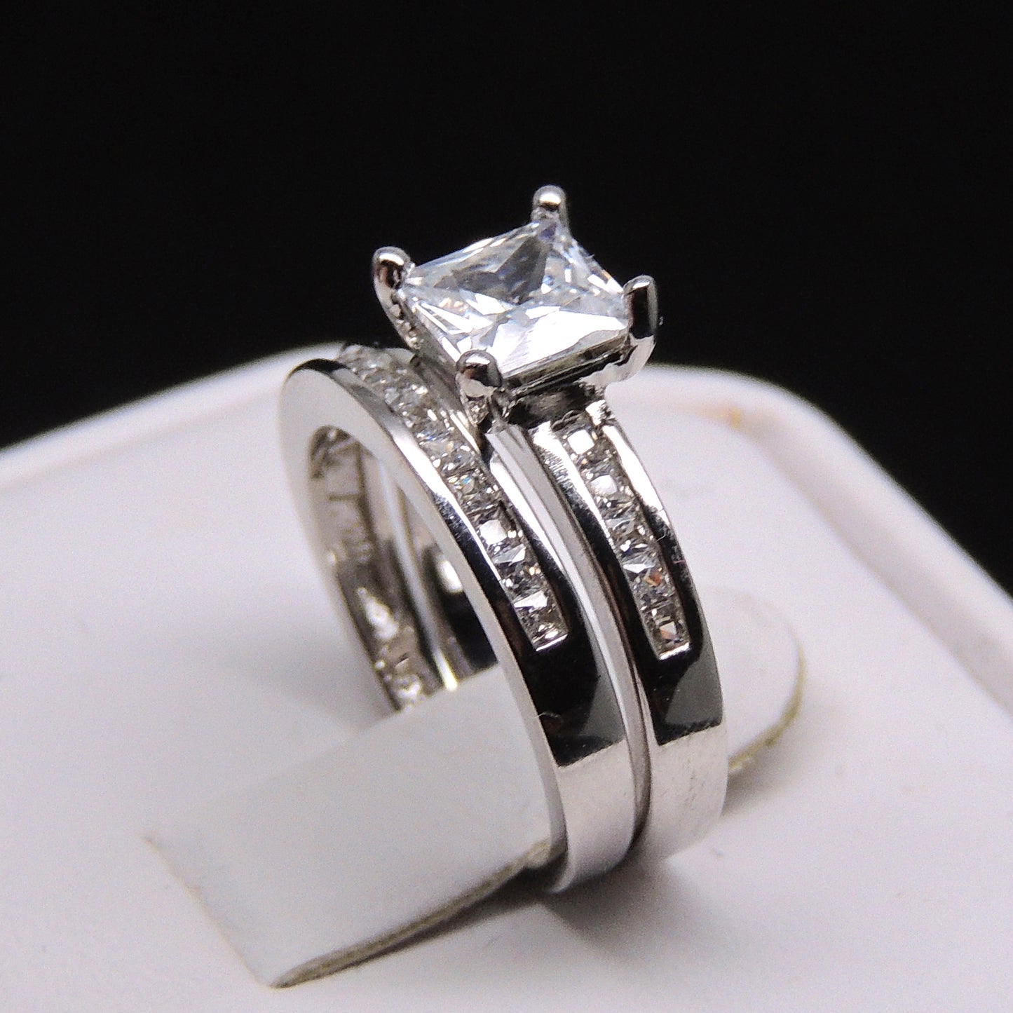 KristieWeddingRingSetPrincessCutCzEngagementRingWomensGingerLyneCollection_Silver-3