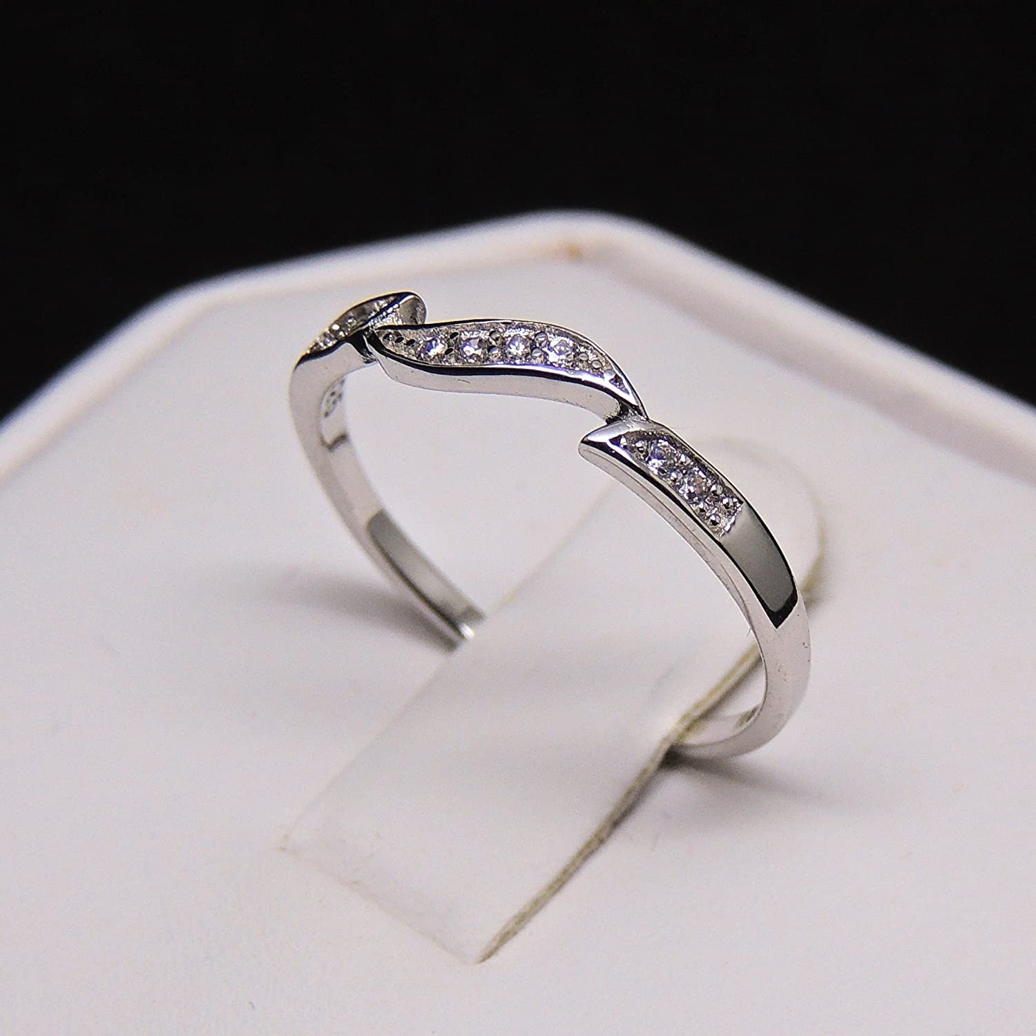 CalliUniqueAnniversaryWeddingBandRingWhiteGoldPlateGingerLyneCollection_Silver-2