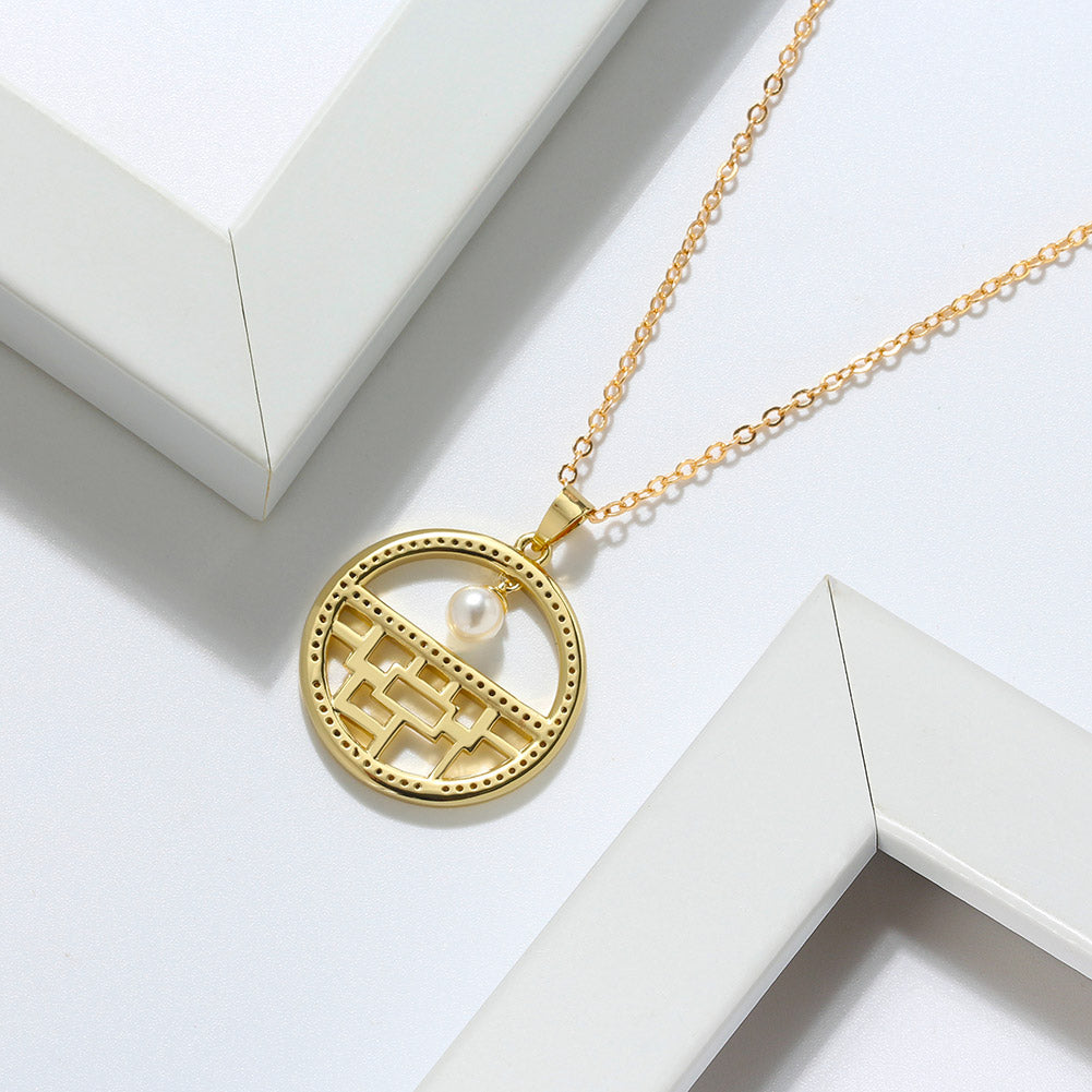 Flower Window Pattern Pendant Necklace for Women Cz Simulated Pearl Ginger Lyne Collection - Yellow Gold