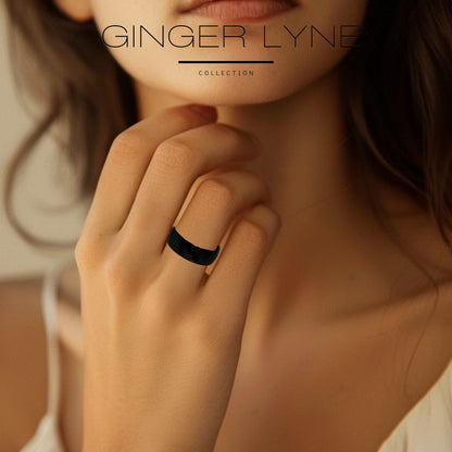6mmStainlessSteelWeddingBandRingWomenMenGingerLyneCollection_6mmBlack-3