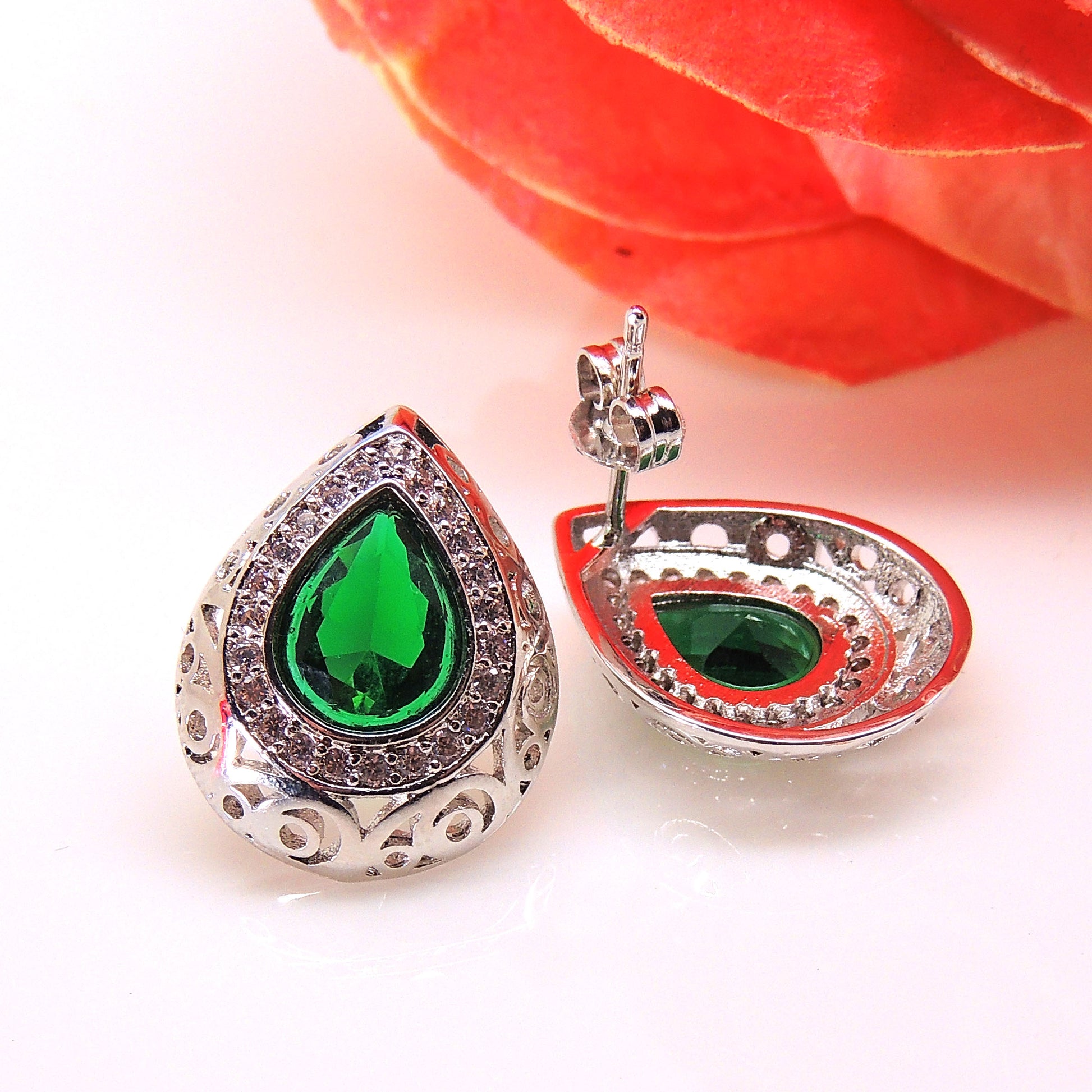 Lona Teardrop Pear purple Cz Stud Earrings Women Ginger Lyne Collection - Green