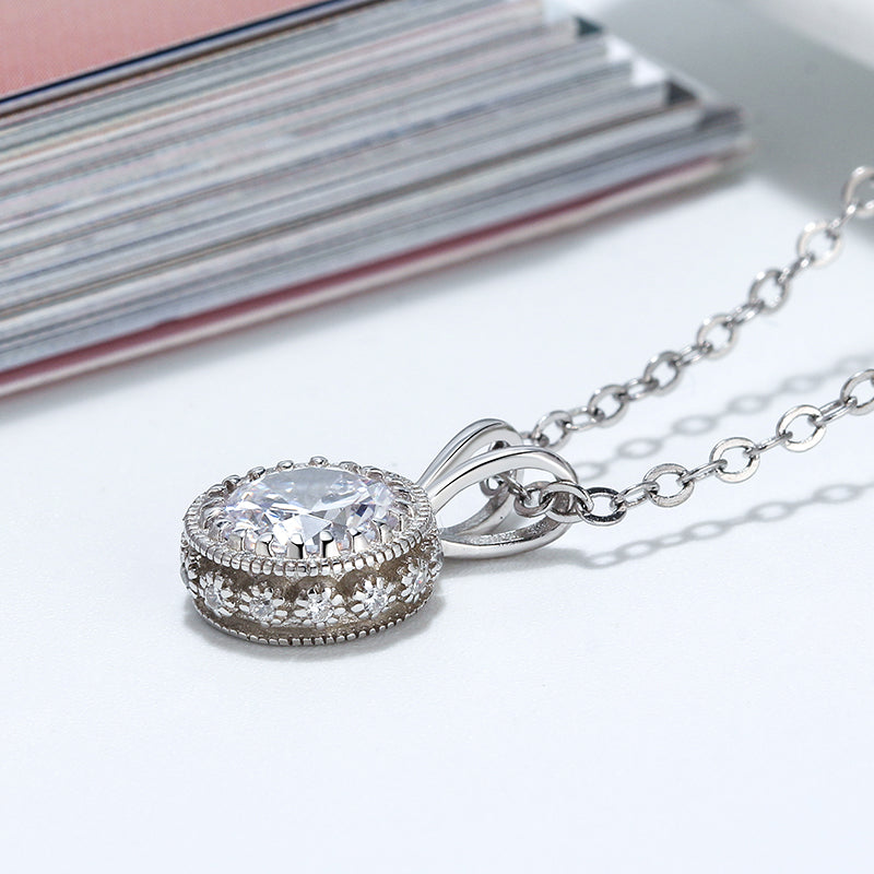 HaloRoundPendantNecklaceforWomenSterlingSilverClearCzGingerLyneCollection_Silver-5