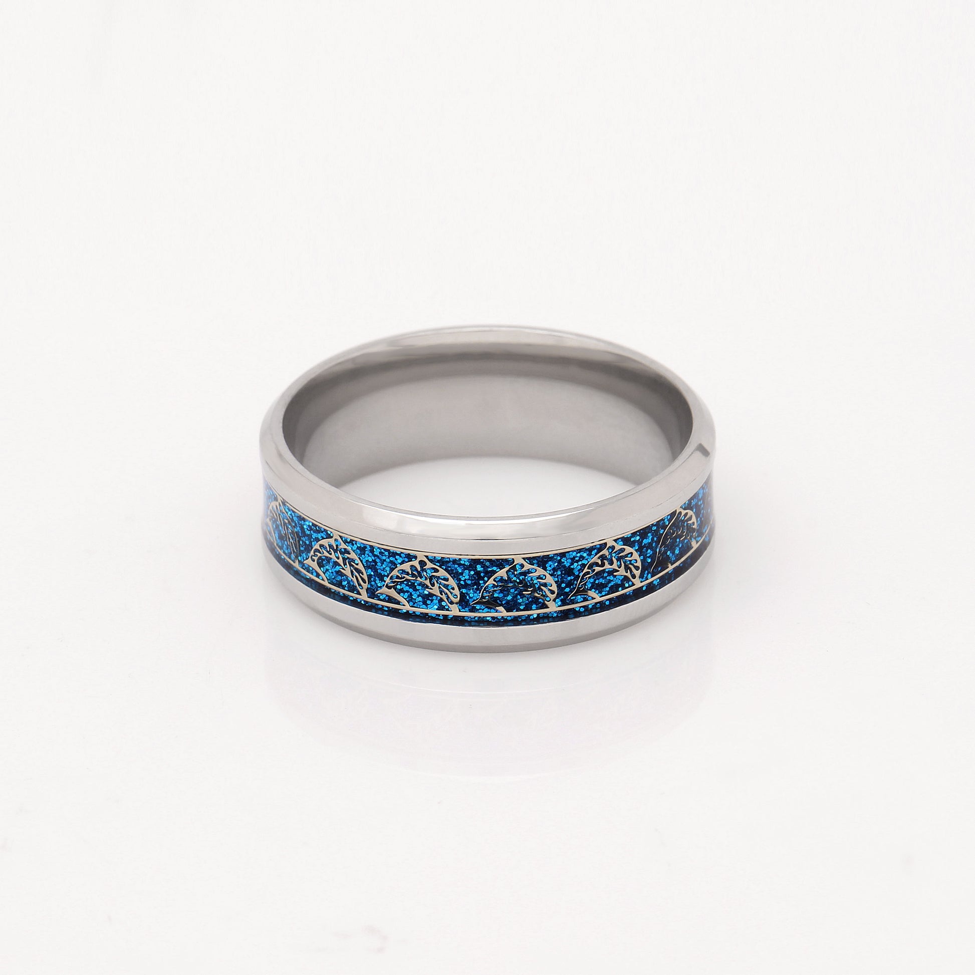 DolphinsStainlessSteelComfortFitWeddingBandRingforMenWomenGingerLyneCollection_Silver-4