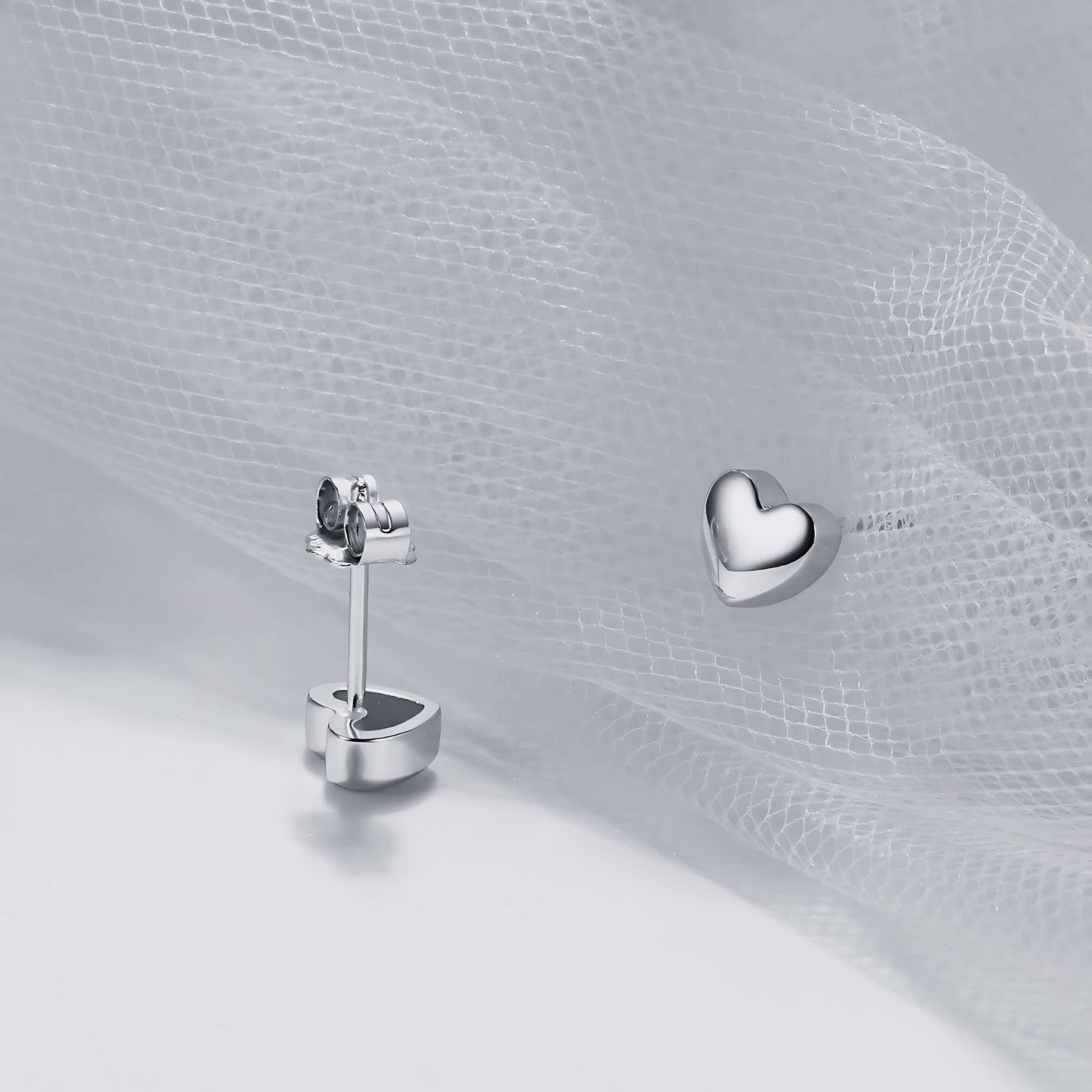 HeartEarringsforWomenbyGingerLyne6mmGoldPlatedSterlingSilverStudEarrings_Clear-5