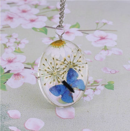 Dried Flower Oval Clear Butterfly Pendant Necklace Women Ginger Lyne Collection