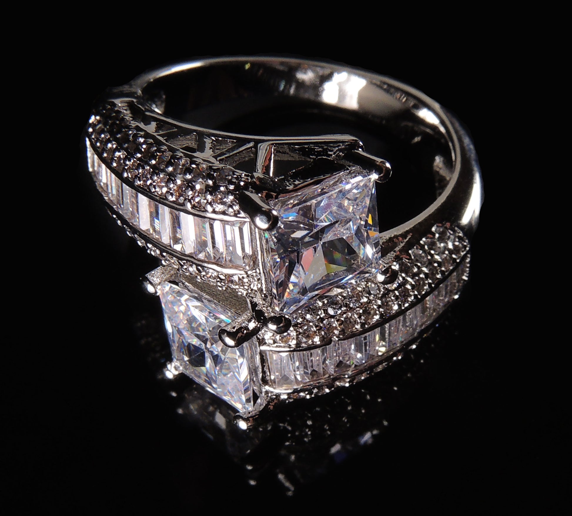 HeatherEngagementStatementRingWomensWhiteGoldPlatedGingerLyneCollectionSize10_Silver-3