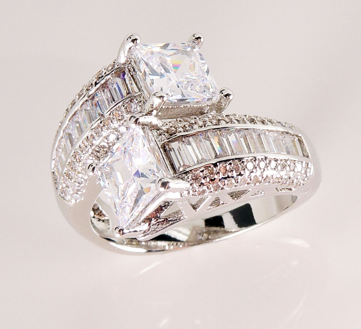 HeatherEngagementStatementRingWomensWhiteGoldPlatedGingerLyneCollectionSize10_Silver-4