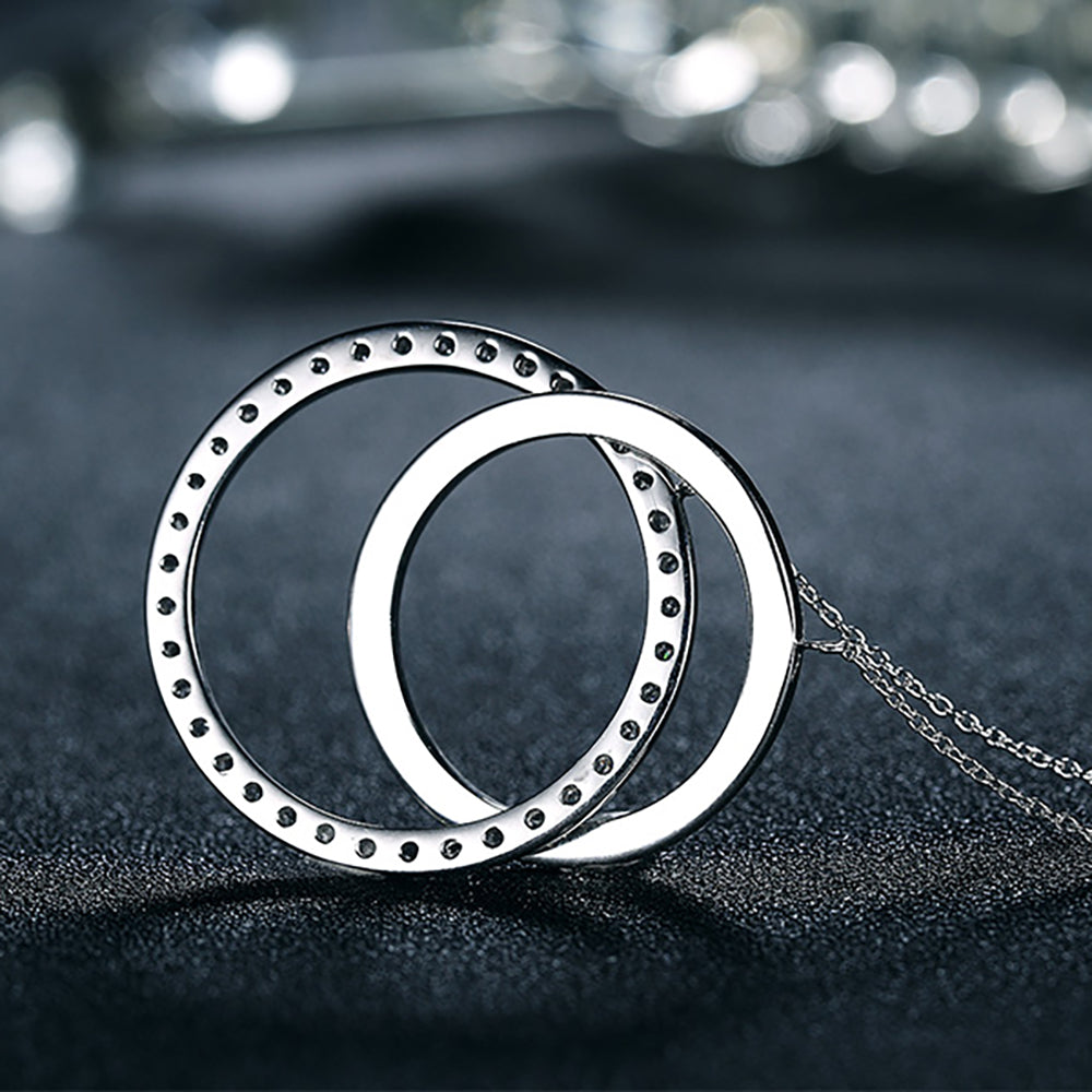 LinkedCirclePendantNecklaceforWomenTogetherLoveFaithGingerLyneCollection_Silver-3